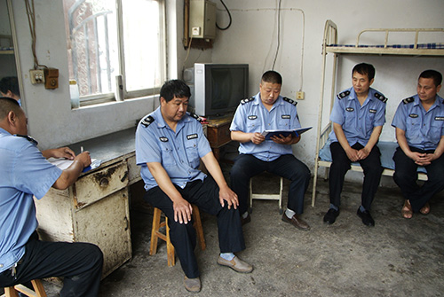 1567053971637687.jpg bw1.jpg