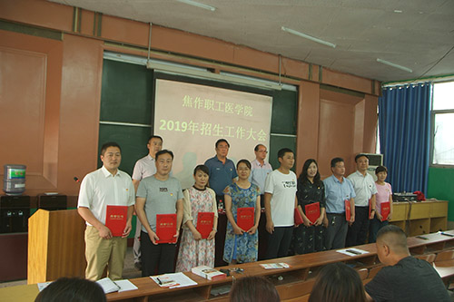 1567091678613633.jpg 01.jpg