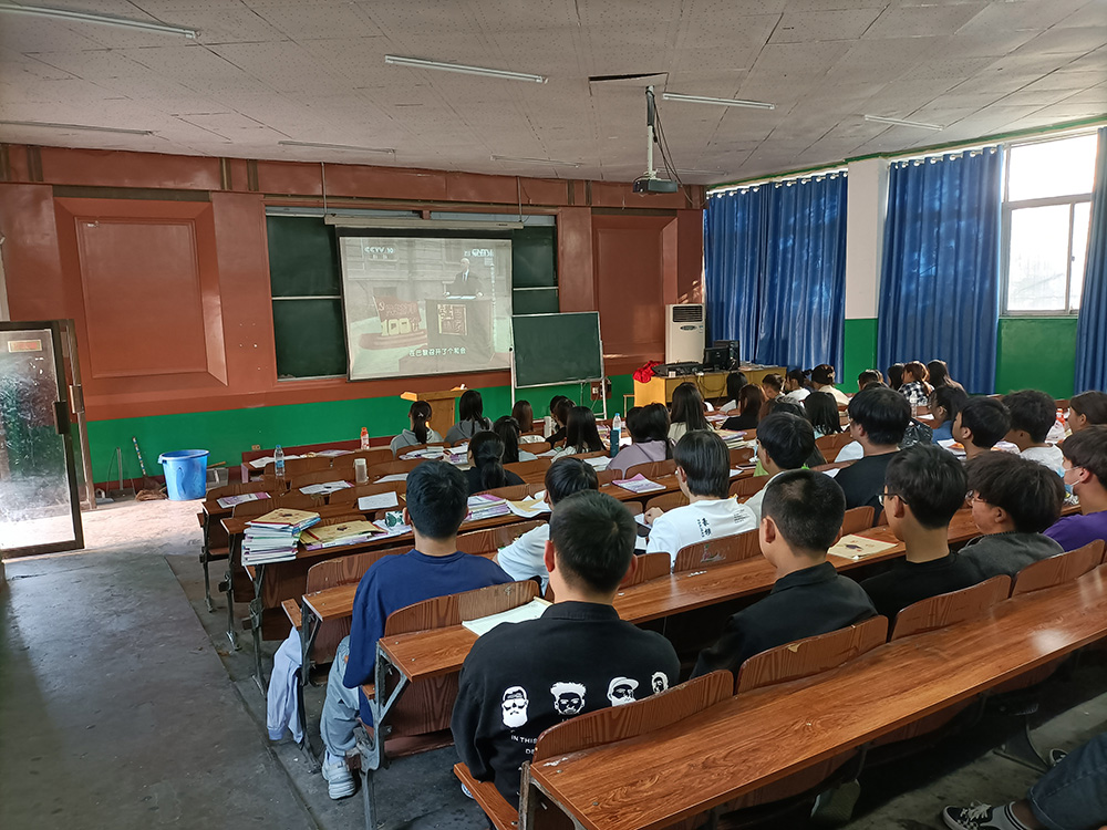 1619662785106697.jpg 560e61a498b0adf68661feebe12b018.jpg