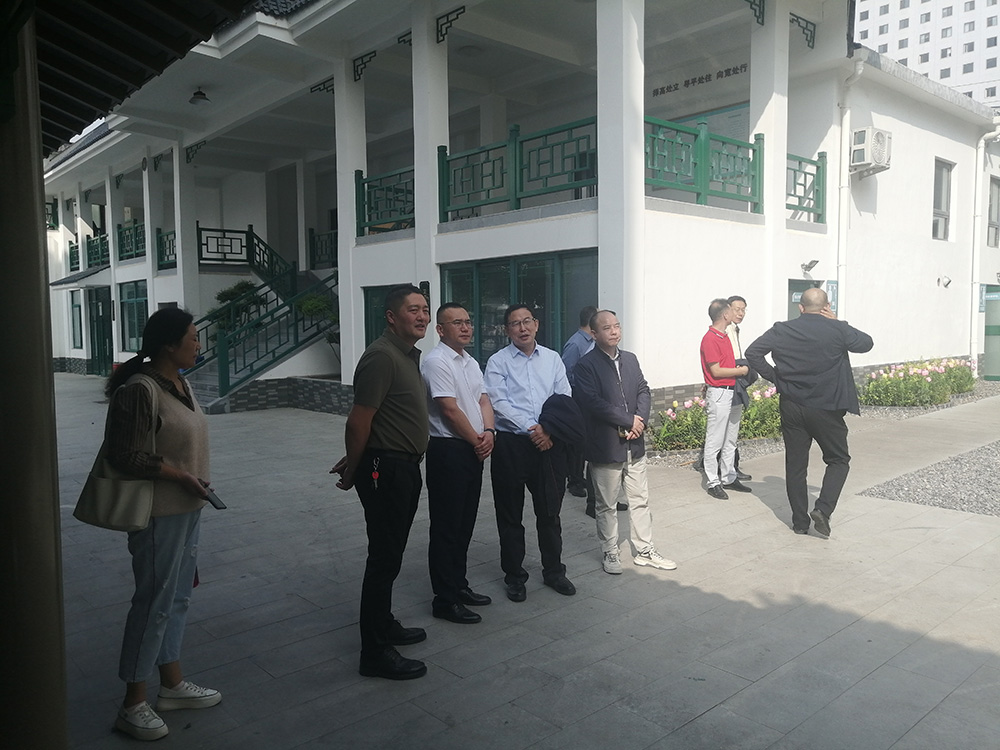 1728957649133372.jpg 04.jpg