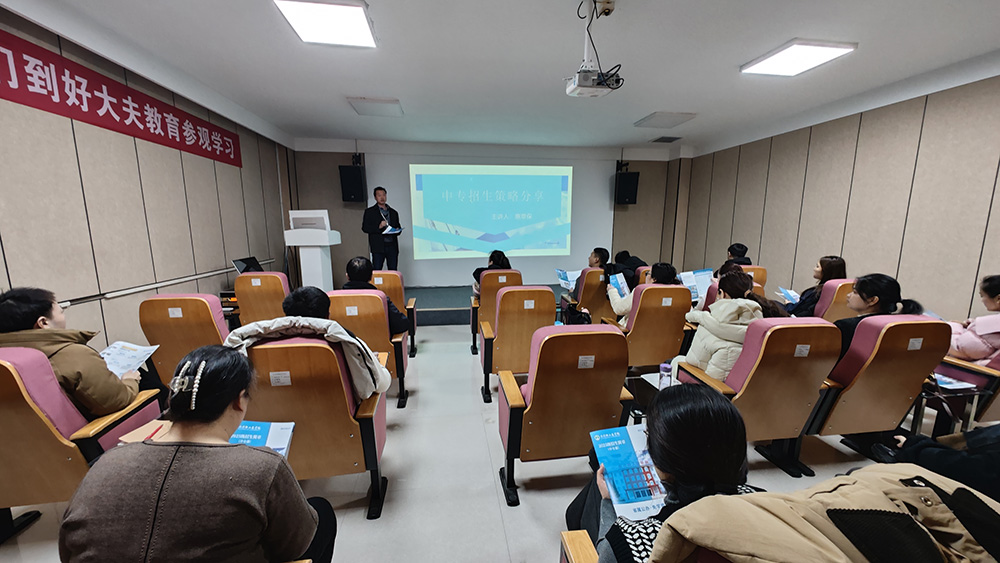 1739884062127206.jpg 06.jpg